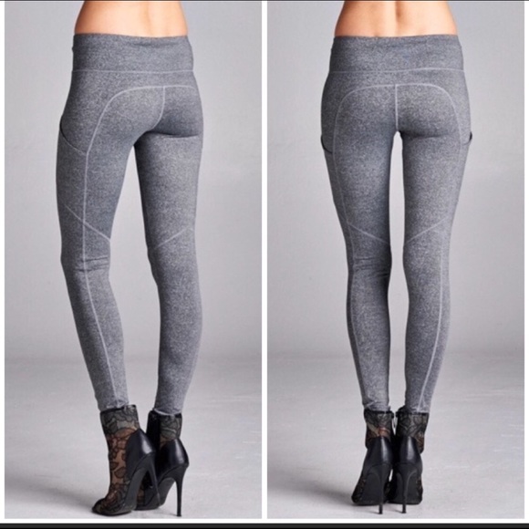 LAST ONE SIZE SMALL Women’s Yoga Pants - Picture 2 of 4